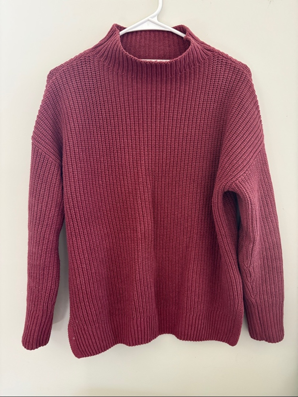 Max Studio Ribbed Mock Neck Sweater in Mauve